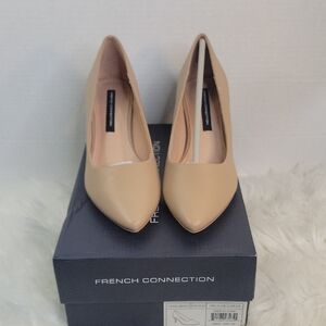 French Connection Nude Pointed-Toe Pump Classic Work‎ Heel Size 6 NWT